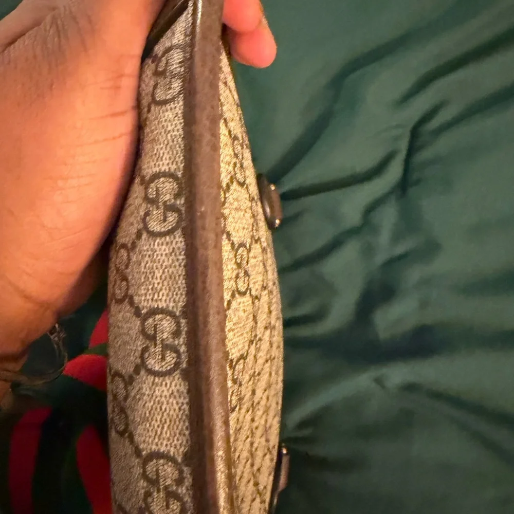 Gucci Tan and Brown Monogram Shoulder Bag••AUTHENTIC **